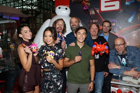 cast big hero 6.